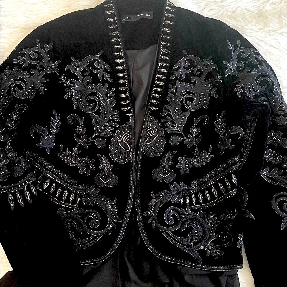 Zara velvet jacket L